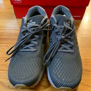 New balance running shoes